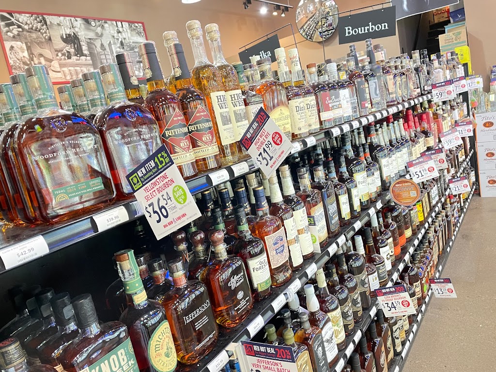 Big Red Liquors | 1067 Broad Ripple Ave, Indianapolis, IN 46220, USA | Phone: (317) 257-3600