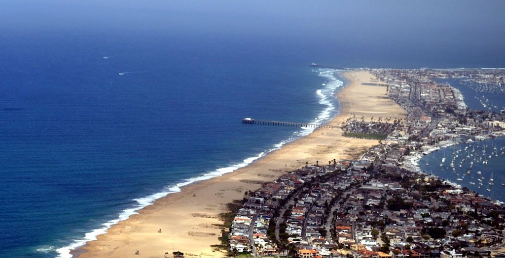 Balboa Beach Villa | 4601 W Balboa Blvd, Newport Beach, CA 92663, USA | Phone: (805) 750-8308