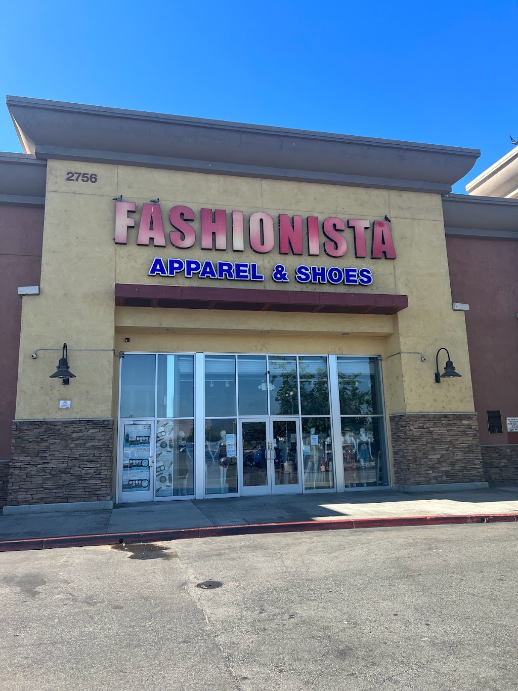 Fashionista | 2756 W 120th St, Hawthorne, CA 90250, USA | Phone: (323) 820-2044