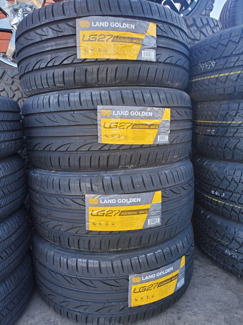 Easy Tires Shop LLC | 5308 N 59th Ave, Glendale, AZ 85301, USA | Phone: (602) 459-2519