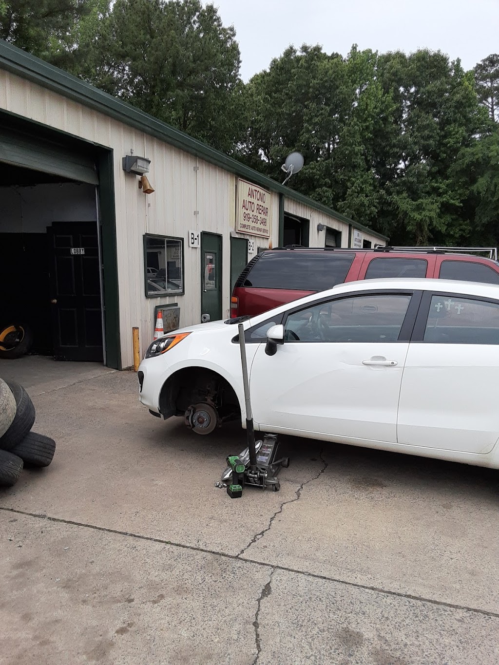 Supreme New And Used Tire | 1407 Avondale Dr, Durham, NC 27701 | Phone: (919) 973-2739