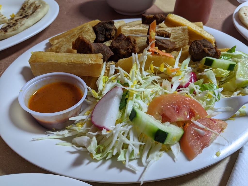 Pupuseria Y Taqueria La Vina | 3301 N Story Rd, Irving, TX 75062, USA | Phone: (972) 255-0149