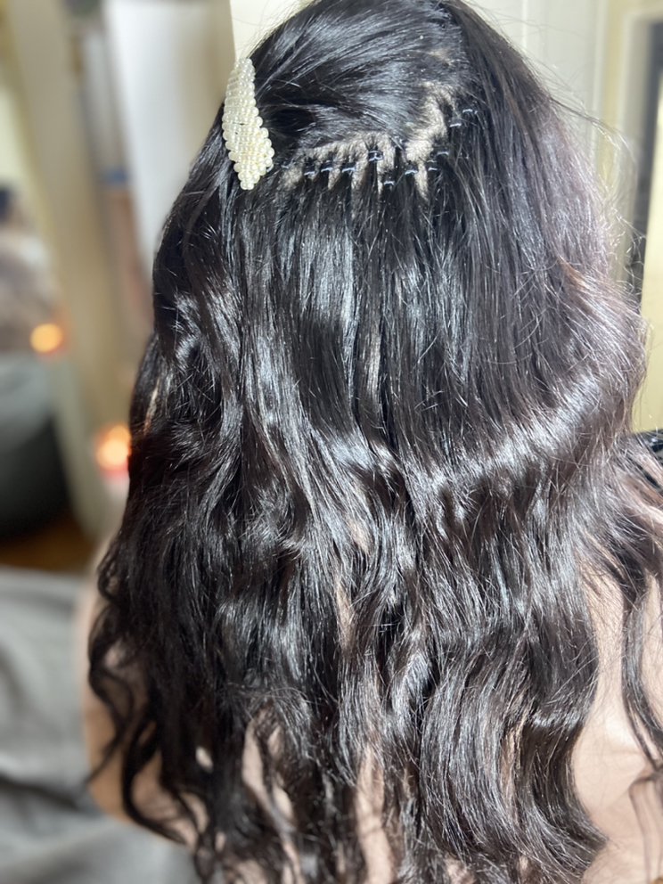 Naturelle Hair extensions Bar Beverly Hills | 733 N La Brea Ave Suite, 205, Los Angeles, CA 90038, USA | Phone: (424) 566-1899
