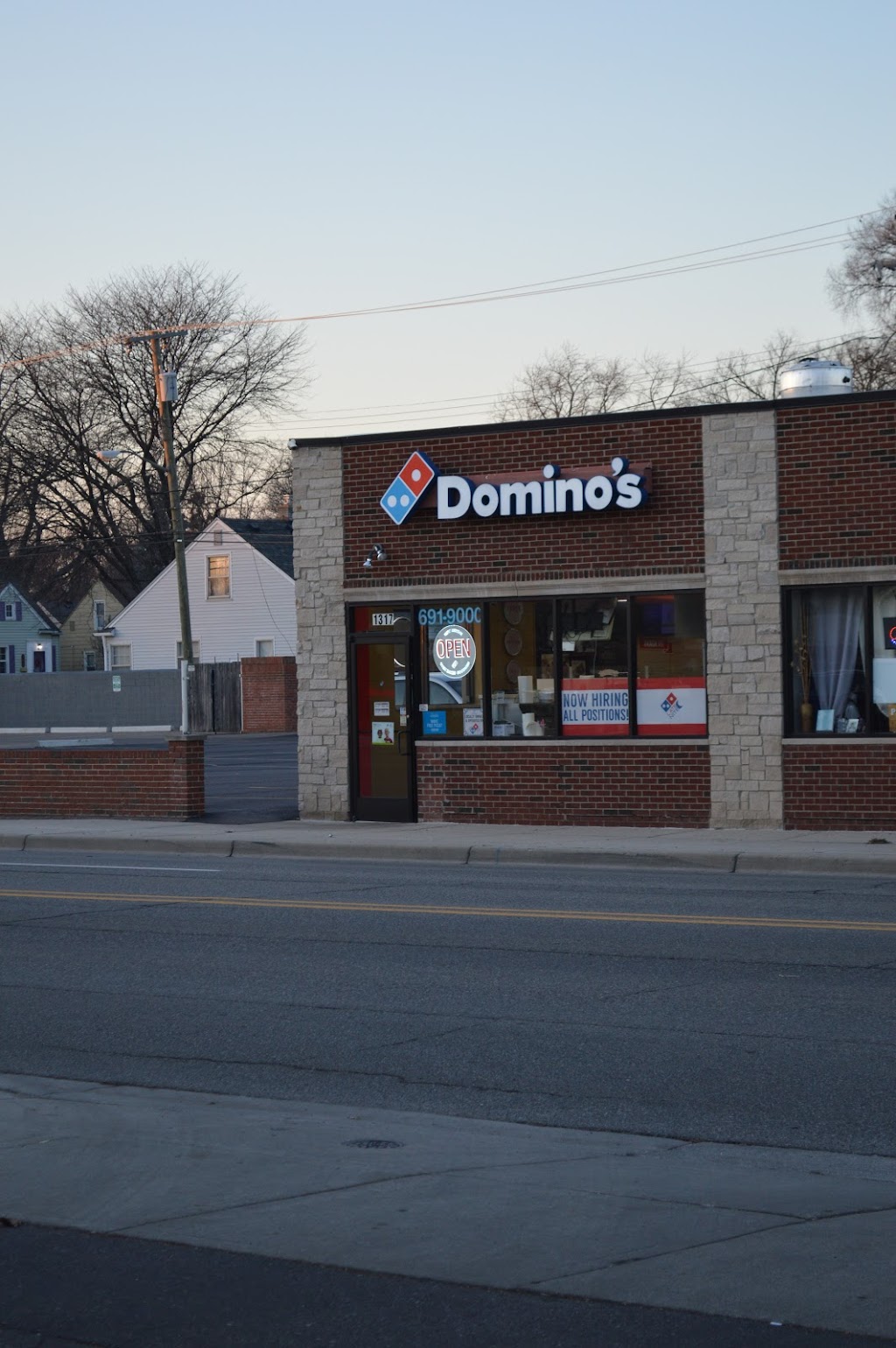 Dominos Pizza | 1317 E Eleven Mile Rd, Royal Oak, MI 48067, USA | Phone: (248) 691-9000