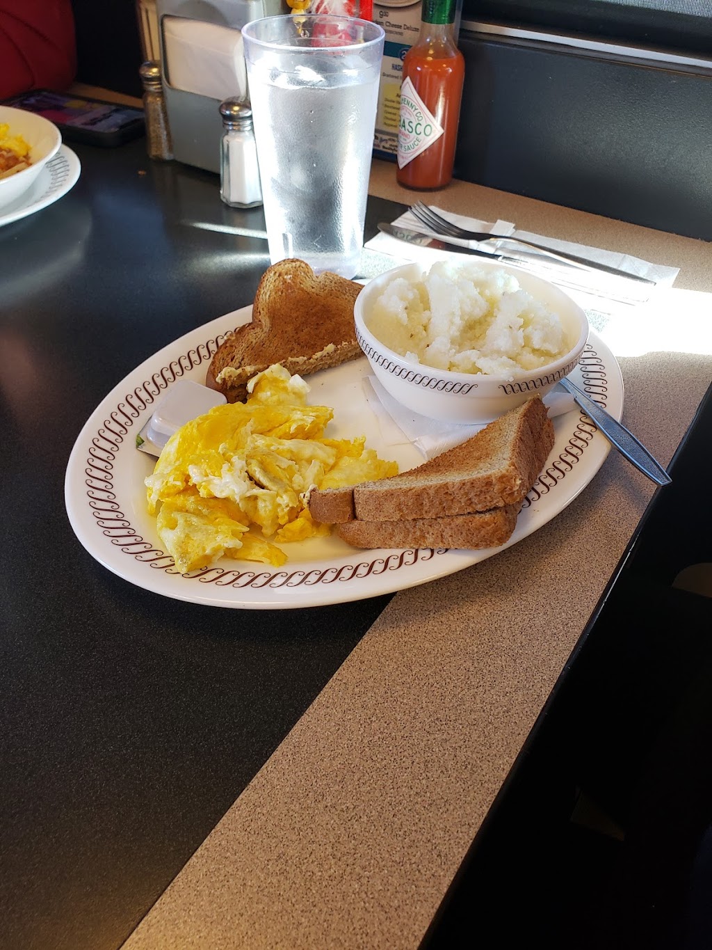 Waffle House | 8303 N High St, Columbus, OH 43235 | Phone: (614) 430-8956