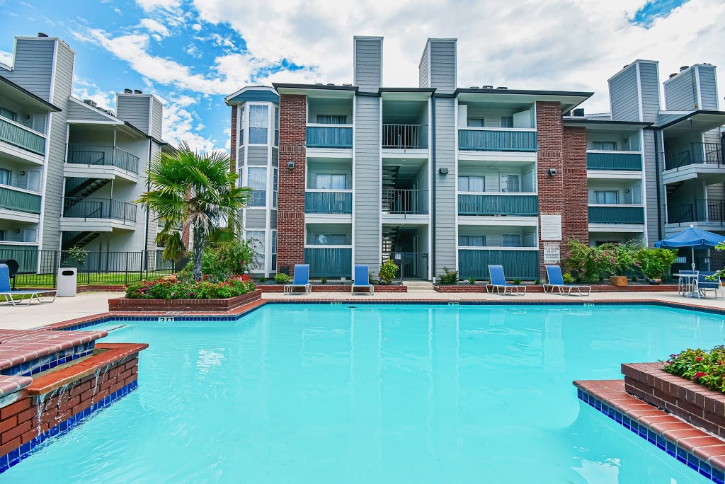 CenterPoint Apartments | 2626 Frankford Rd, Dallas, TX 75287, USA | Phone: (972) 895-7680