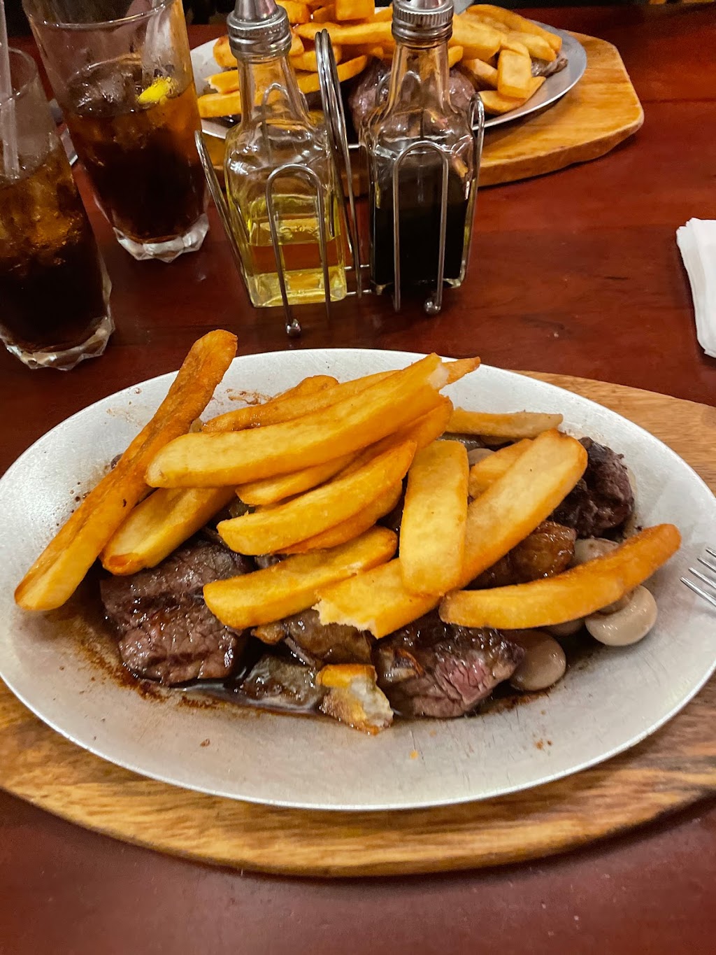 Steves Sizzling Steaks | 620 NJ-17, Carlstadt, NJ 07072, USA | Phone: (201) 438-9677