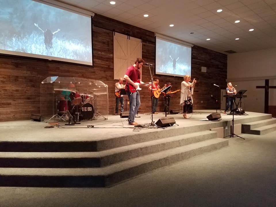 OneChurch Whitesboro | 400 US-377, Whitesboro, TX 76273, USA | Phone: (903) 564-5574