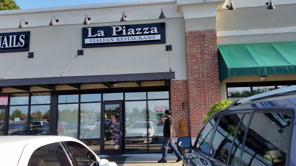 La Piazza Italian Restaurant | 7277 NC-42, Raleigh, NC 27603, USA | Phone: (919) 662-5007