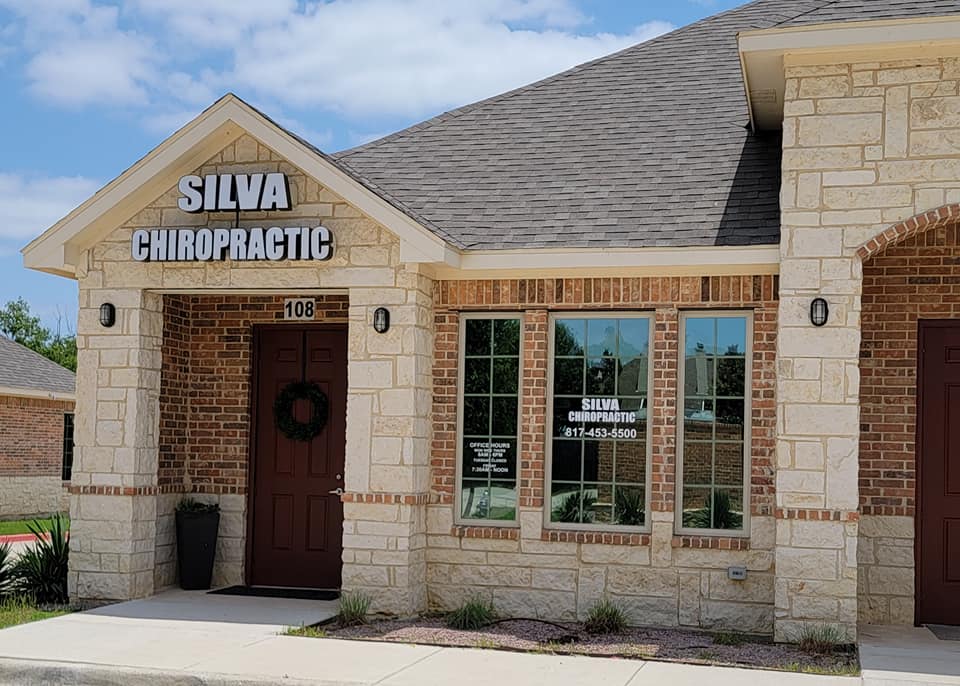 Silva Chiropractic | 1802 Mansfield Webb Rd #108, Mansfield, TX 76063, USA | Phone: (817) 453-5500