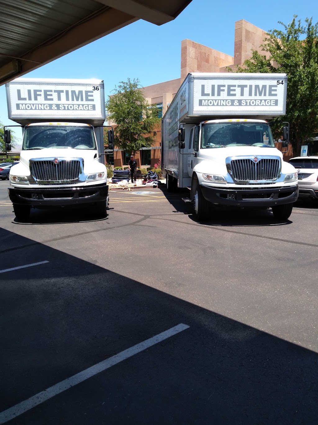 Lifetime Moving & Storage | 2440 W Lincoln St Suite #145, Phoenix, AZ 85009, USA | Phone: (800) 219-1760