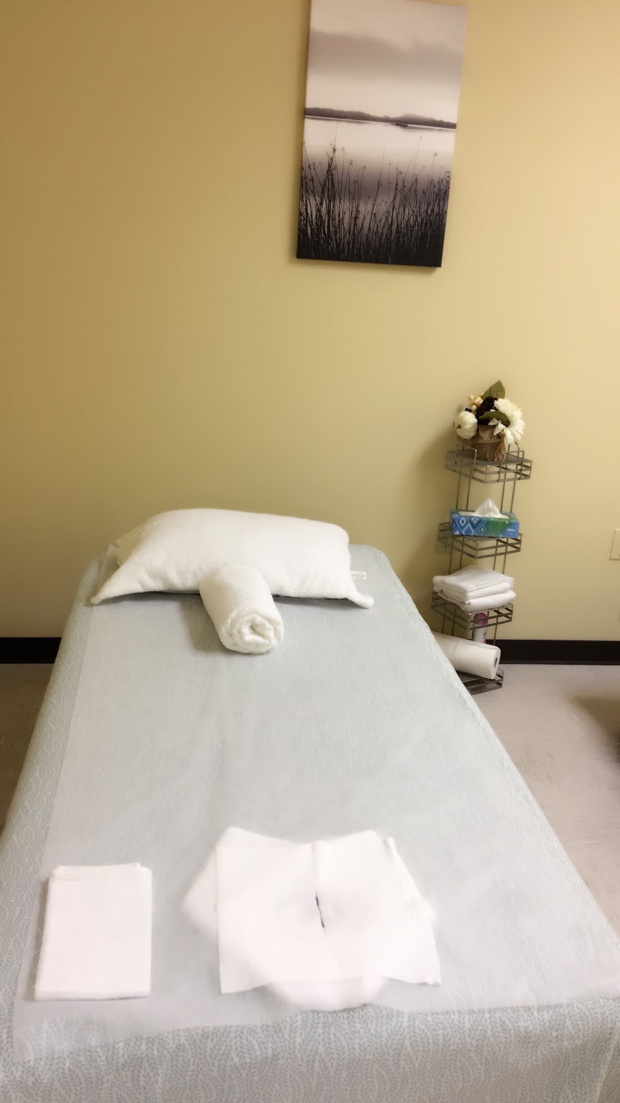 Happy Foot Massage spa | 614 Texas Pkwy #100, Missouri City, TX 77489, USA | Phone: (281) 969-5369