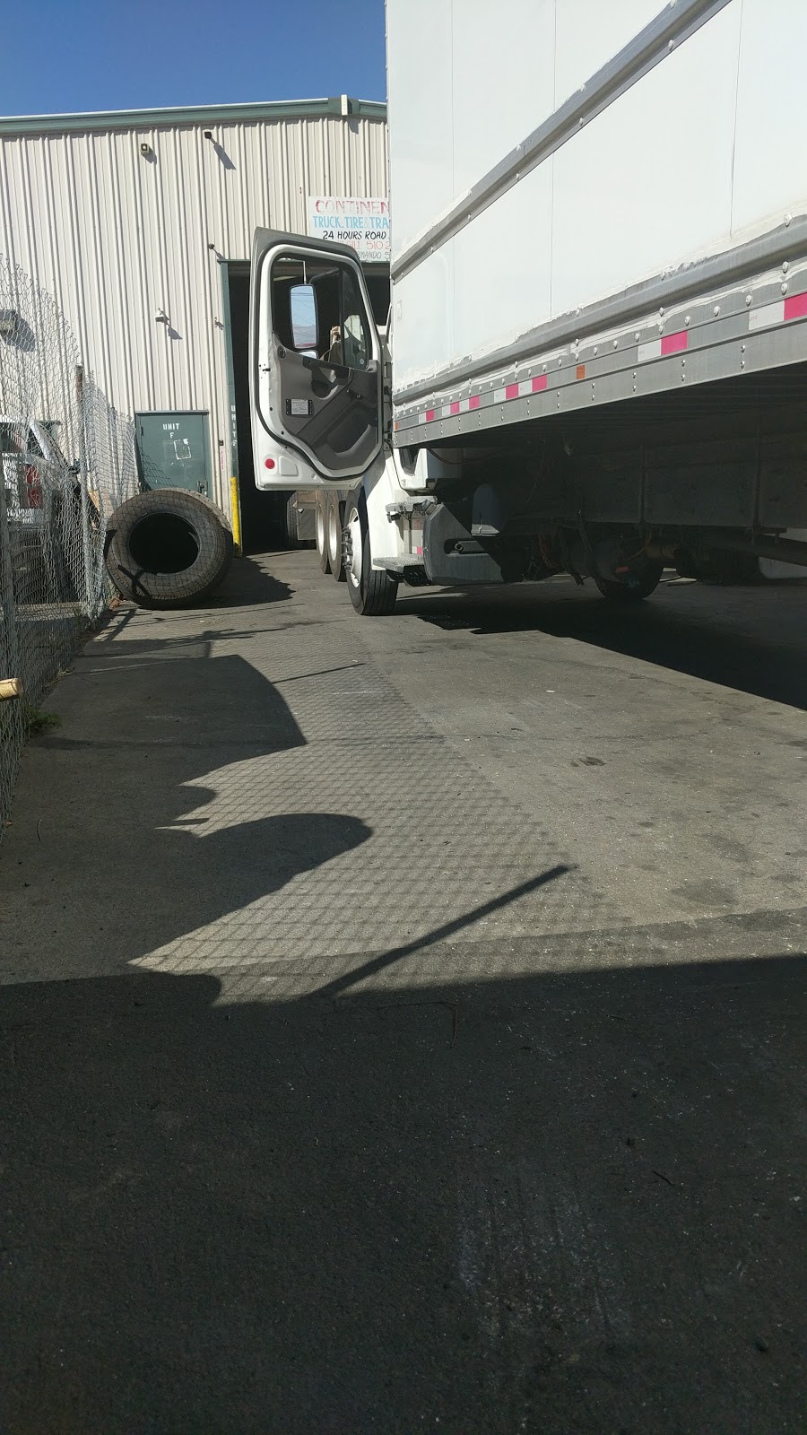 Continental Truck , Trailer & Tire Services | 42400 Boyce Rd #F, Fremont, CA 94538, USA | Phone: (510) 542-1181