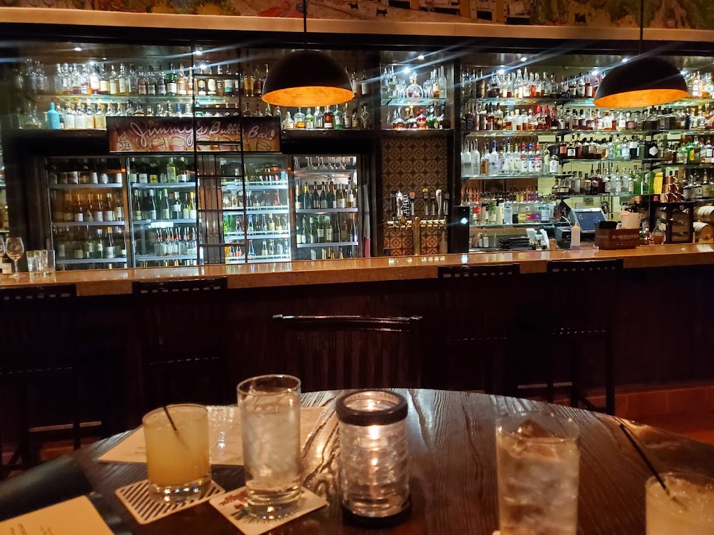 JJs Restaurant | 4810 Roanoke Pkwy, Kansas City, MO 64112, USA | Phone: (816) 561-7136