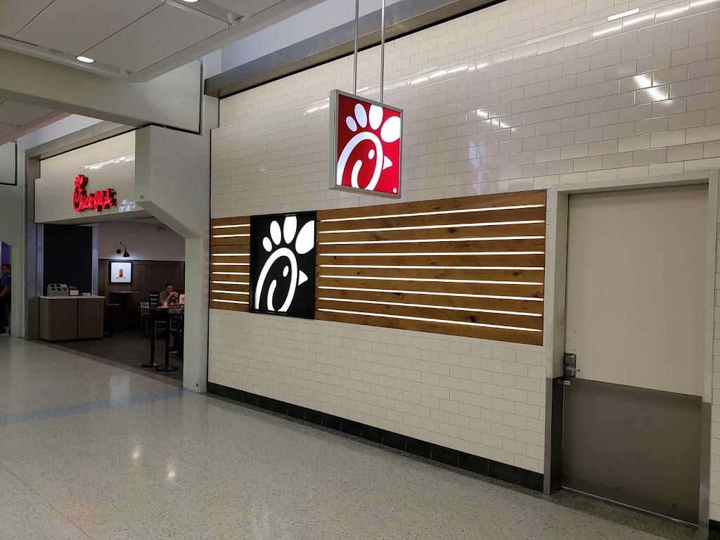 Chick-fil-A | DFW International Airport, Terminal E, International Pkwy, Grapevine, TX 75261, USA | Phone: (972) 973-6430