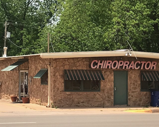 Norman Family Chiropractic | 1401 S Division St, Guthrie, OK 73044, USA | Phone: (405) 240-9577