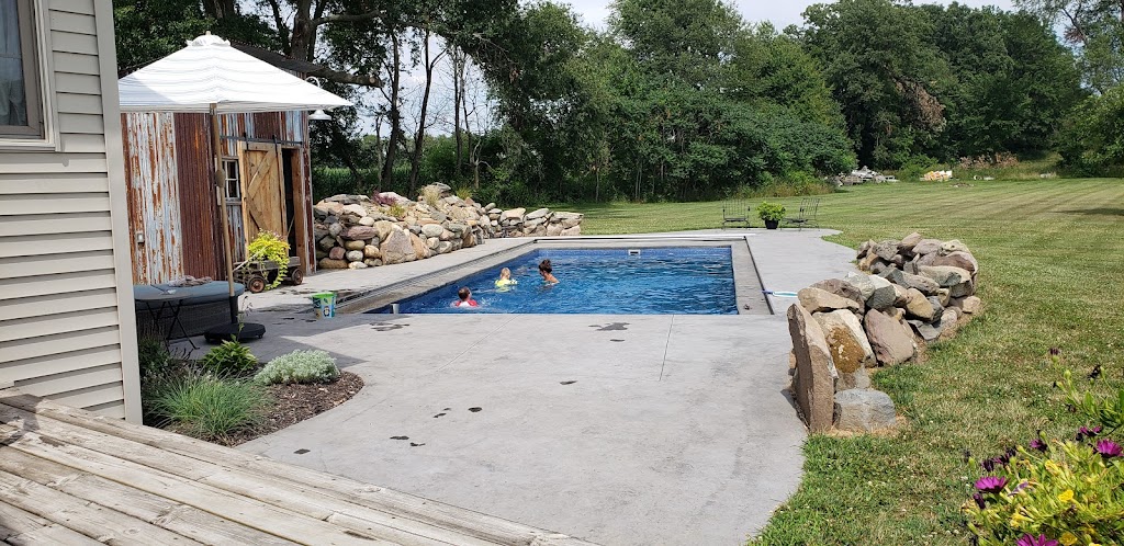 Complete Pool Service | 422 N Wayne St, Angola, IN 46703, USA | Phone: (260) 667-7959