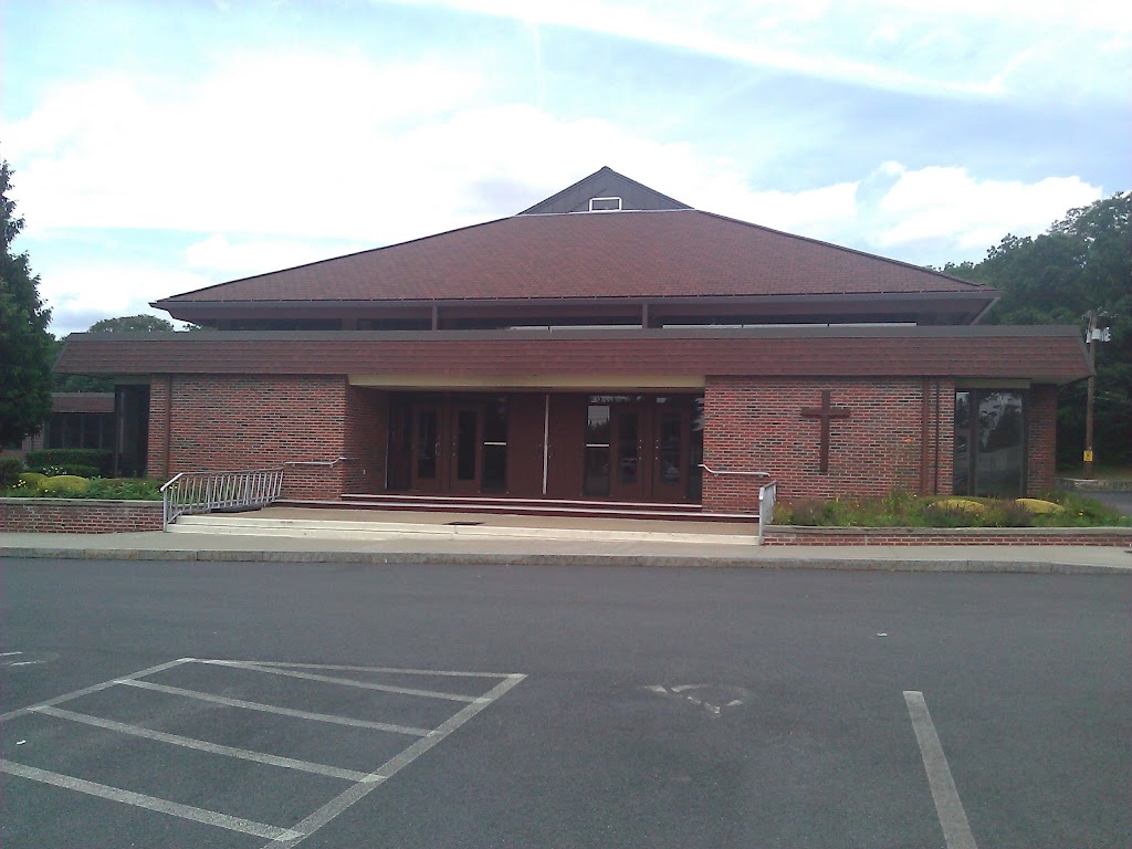 St Joan Of Arc Church | 3357 Mendon Rd, Cumberland, RI 02864, USA | Phone: (401) 658-2084
