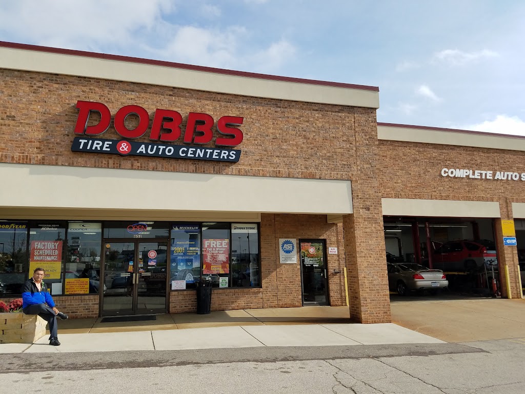 Dobbs Tire & Auto Centers Country Club | 1652 Country Club Plaza Dr, St Charles, MO 63303 | Phone: (636) 946-1200