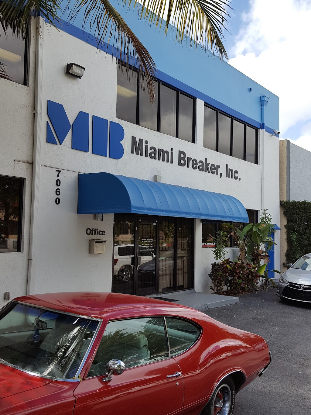 Miami Breaker Inc | 7060 NW 52nd St, Miami, FL 33166, USA | Phone: (786) 336-5780