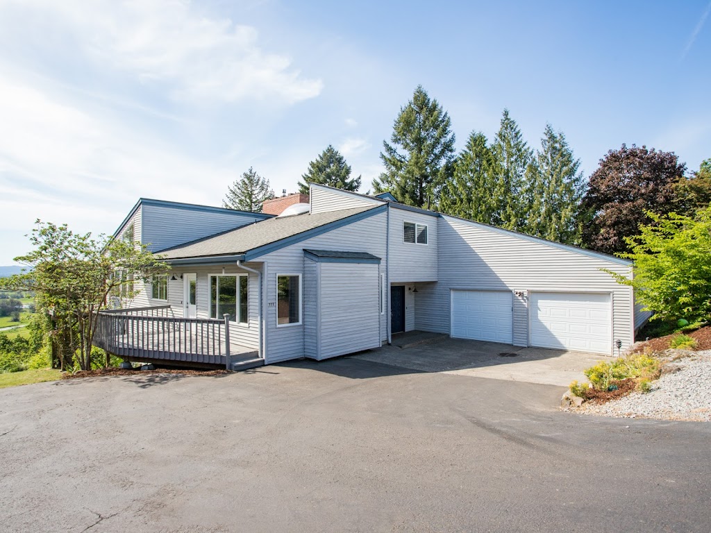 Rose Real Estate Group | 2211 E Mill Plain Blvd, Vancouver, WA 98661, USA | Phone: (360) 903-3466