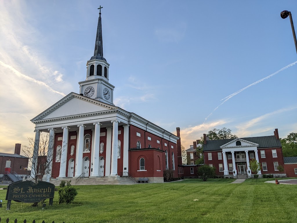 Basilica of Saint Joseph Proto-Cathedral | 310 W Stephen Foster Ave, Bardstown, KY 40004, USA | Phone: (502) 348-3126