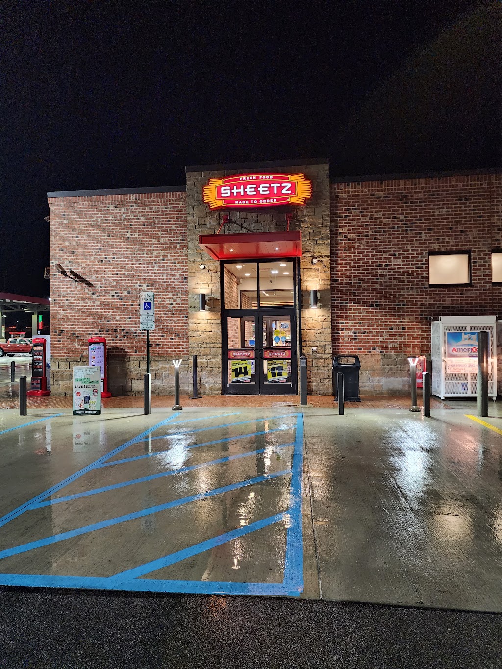 Sheetz | 560 River St, Madison, OH 44057, USA | Phone: (440) 307-4286