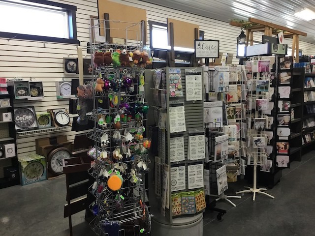 L-n-R Footwear & Gifts | 496 E Lake St, Topeka, IN 46571, USA | Phone: (260) 593-3709