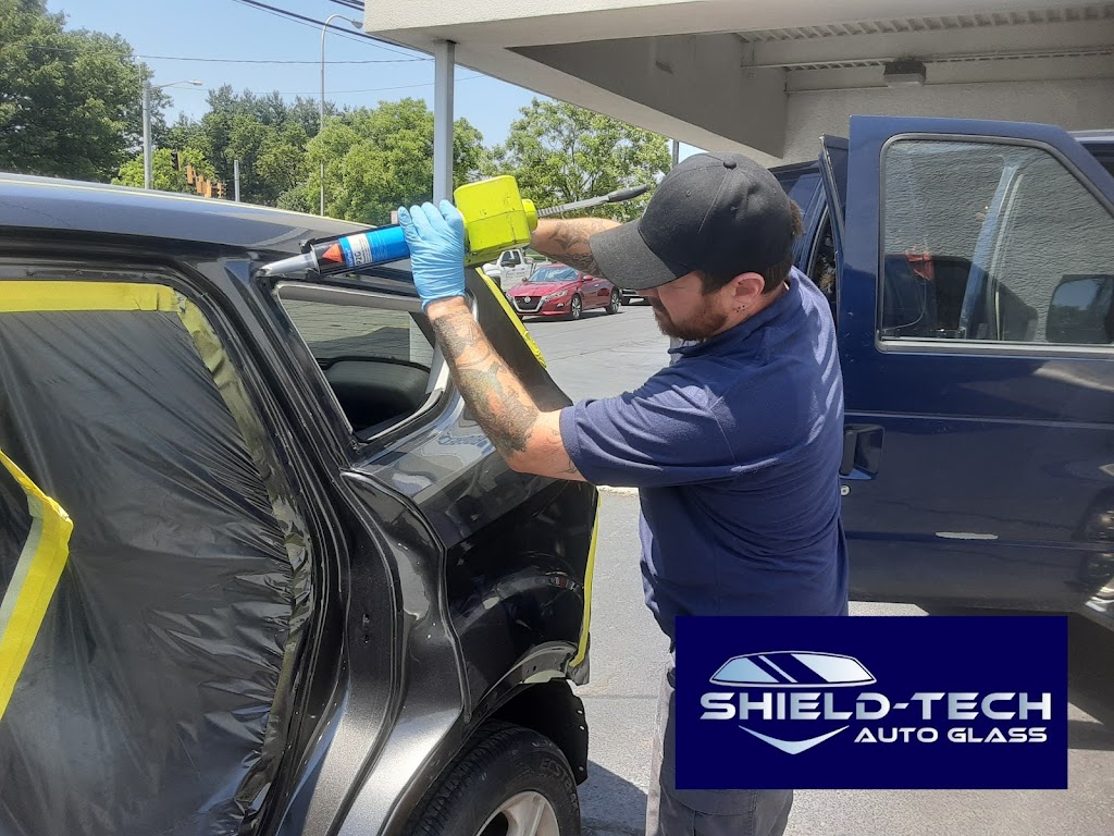 Shield-Tech Auto Glass | 3302 Faulkland Rd, Wilmington, DE 19808, USA | Phone: (302) 551-0146