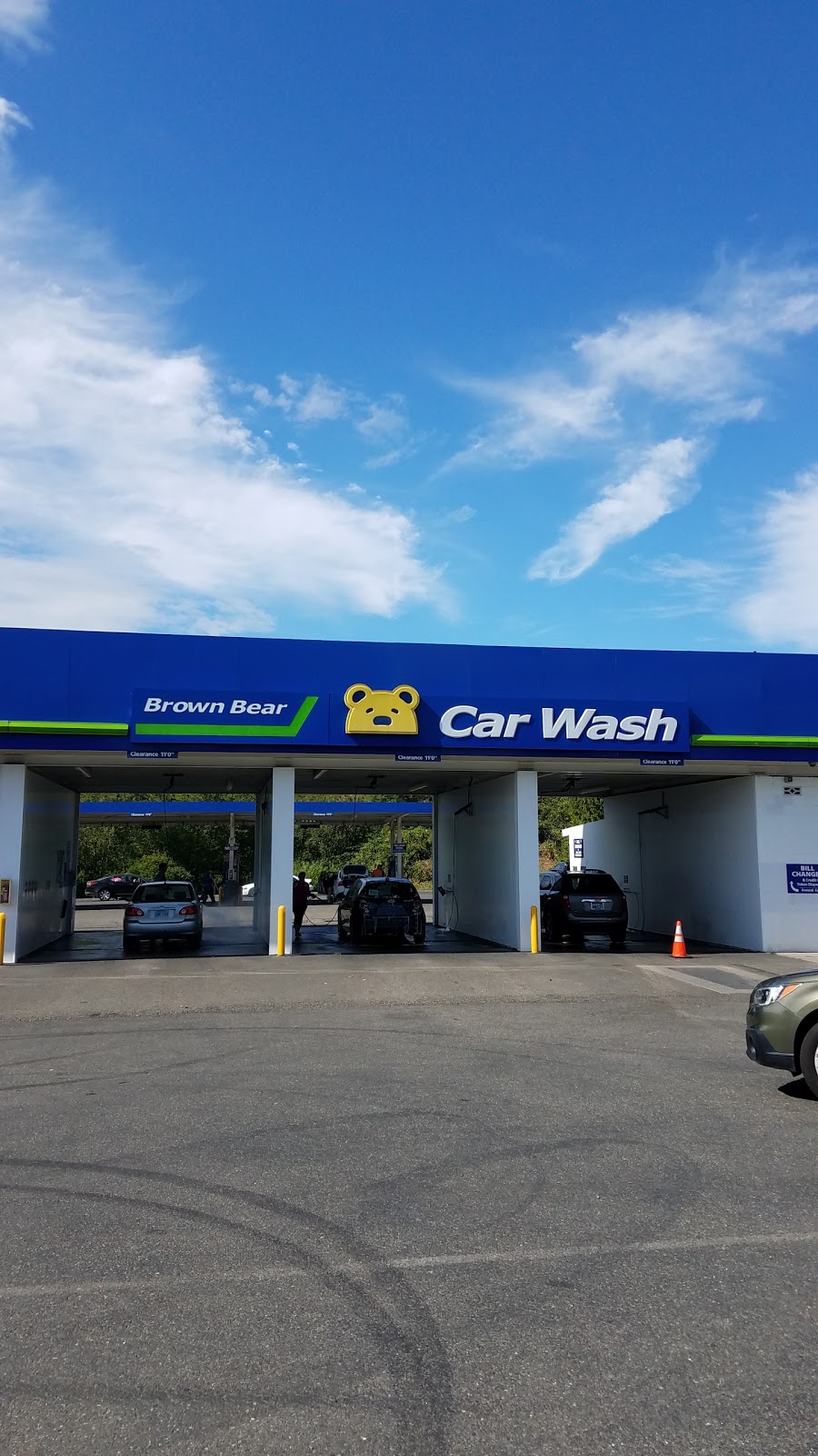 Brown Bear Car Wash | 1500 NE Fairgrounds Rd, Bremerton, WA 98311, USA | Phone: (206) 297-5454