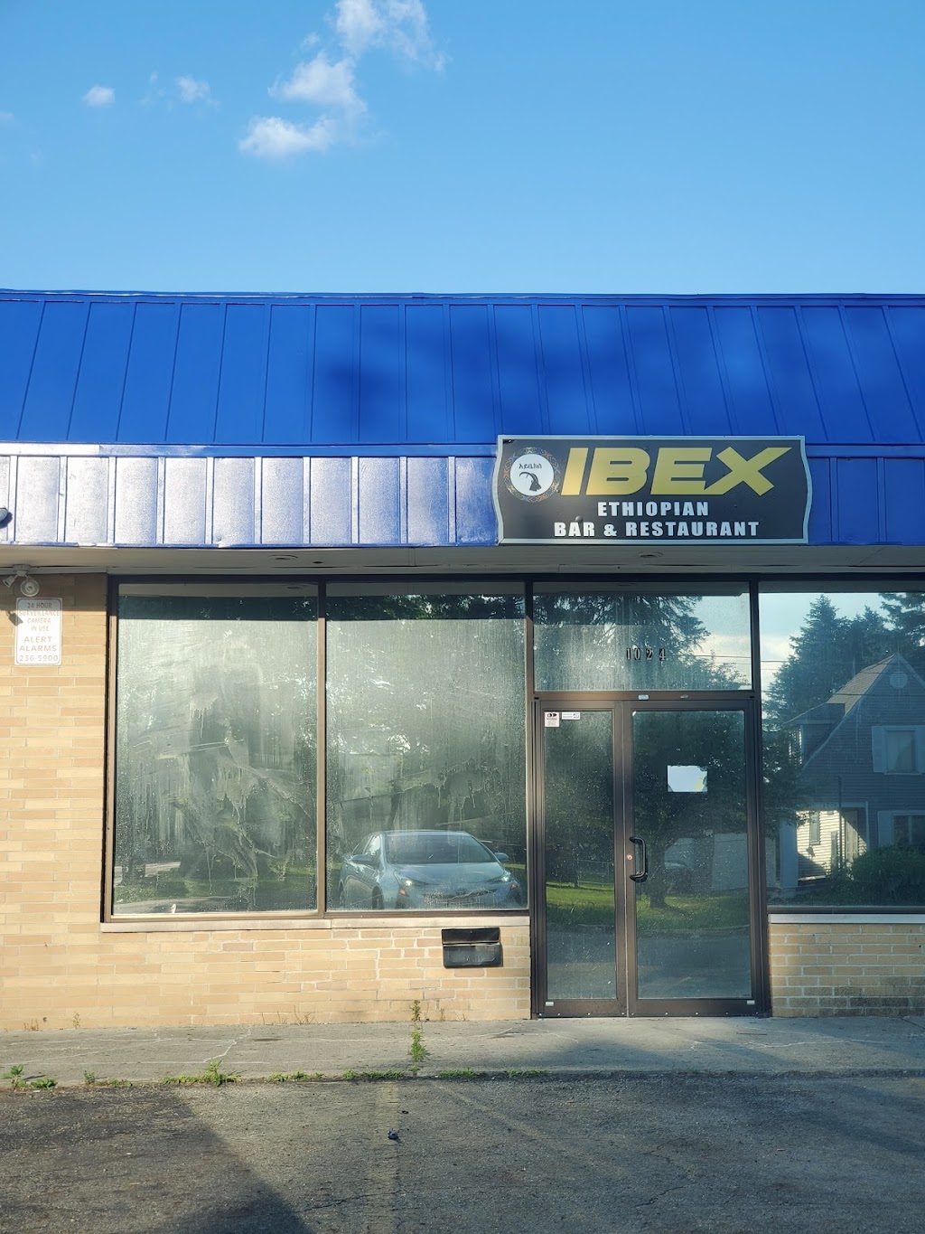 Ibex Ethiopian Bar & Restaurant | 1024 Shady Lane Rd, Columbus, OH 43227, USA | Phone: (614) 694-2200