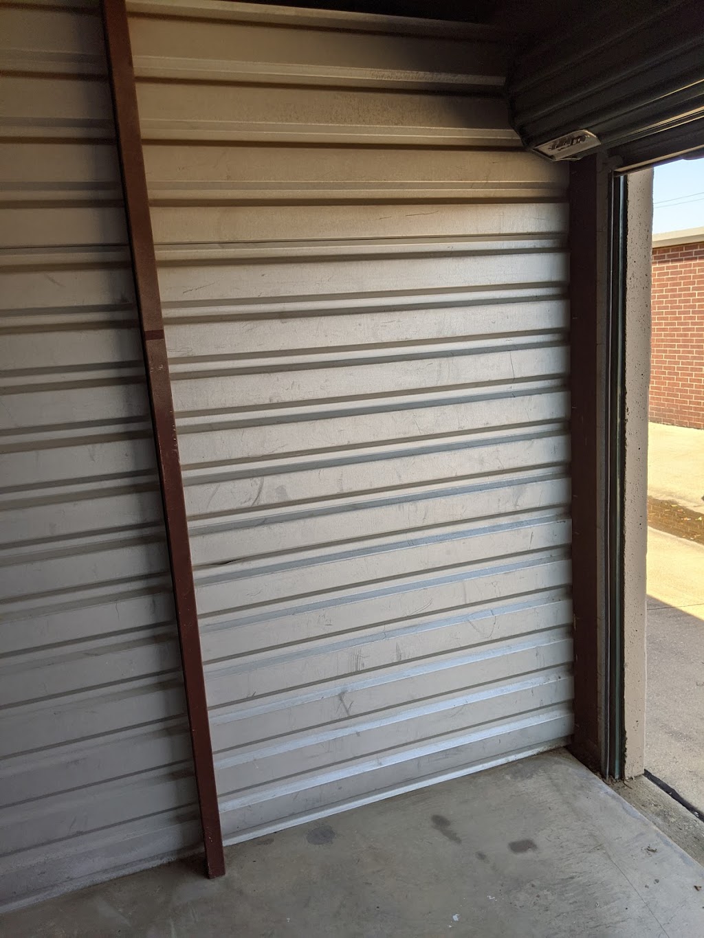 Securlock Storage at Hurst | 904 Grapevine Hwy, Hurst, TX 76054 | Phone: (817) 788-0900