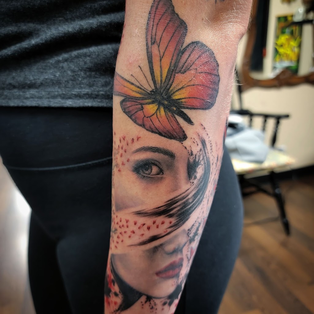 Two Faced Tattoo | 931 S Mission Rd, Fallbrook, CA 92028, USA | Phone: (760) 451-9200