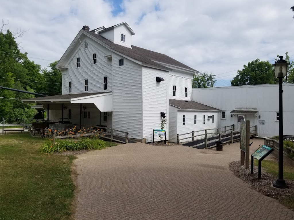 Wolcott Mill Farm Center | 65775 Wolcott Rd, Ray, MI 48096, USA | Phone: (586) 752-5932