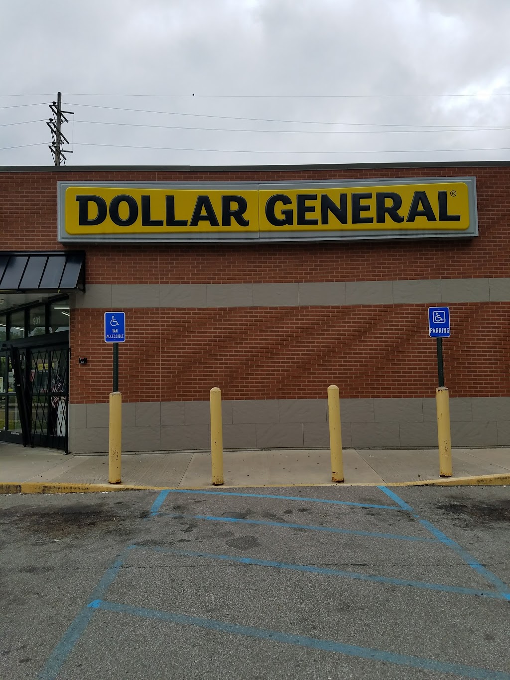 Dollar General | 901 Copley Rd, Akron, OH 44320, USA | Phone: (234) 303-2345