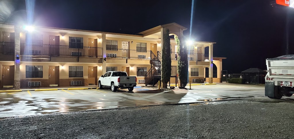 Econo Lodge | 1709 US-287, Decatur, TX 76234, USA | Phone: (940) 627-6919