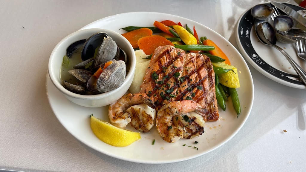 Arnies Pacific Northwest Favorites | 714 2nd St, Mukilteo, WA 98275, USA | Phone: (425) 355-2181