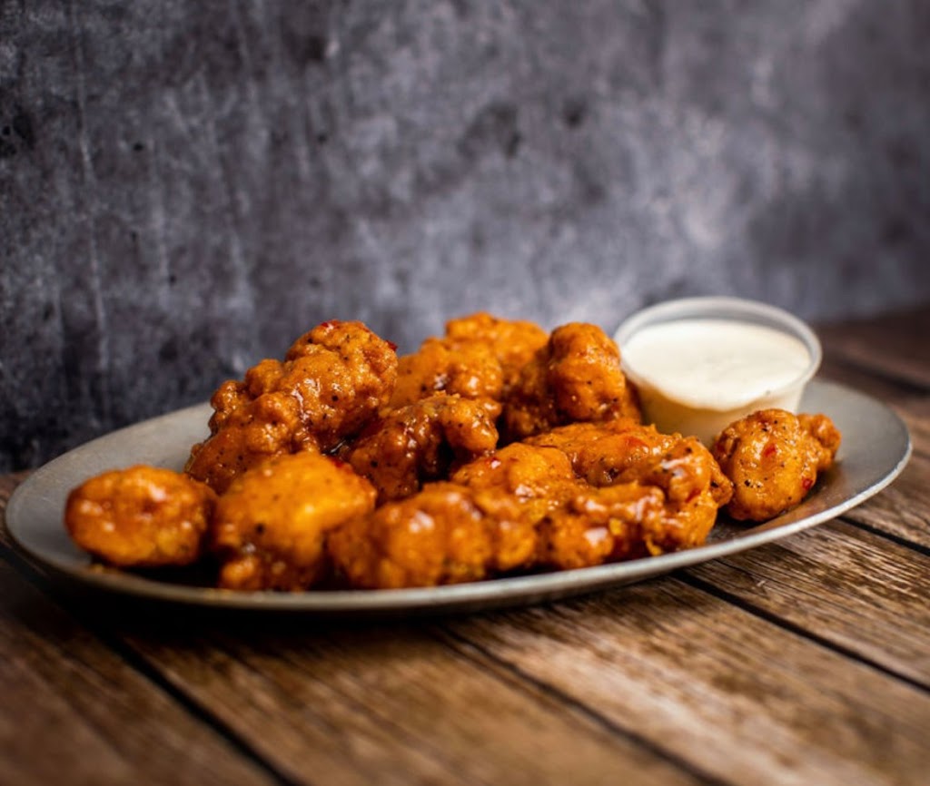 Toss Em Wing Factory | 275 Comly Rd, Lincoln Park, NJ 07035, USA | Phone: (973) 922-1500