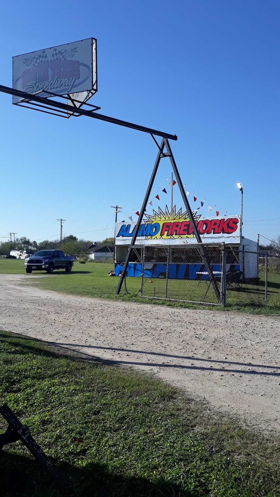 Alamo Fireworks Stand | 6522 Old Brownsville Rd, Corpus Christi, TX 78415, USA | Phone: (210) 667-1106