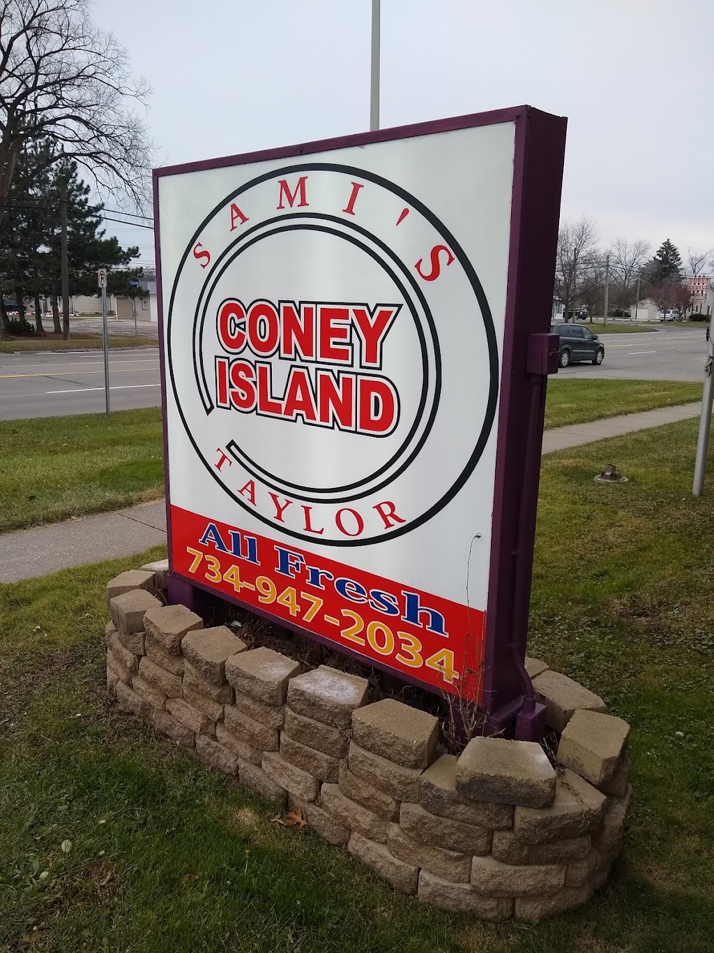 Samis Coney Island | 24444 Eureka Rd, Taylor, MI 48180 | Phone: (734) 947-2034