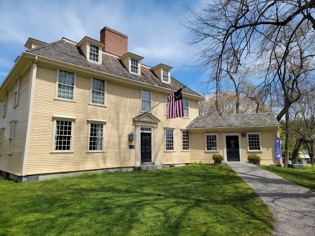 Buckman Tavern | 1 Bedford St, Lexington, MA 02420, USA | Phone: (781) 862-5598