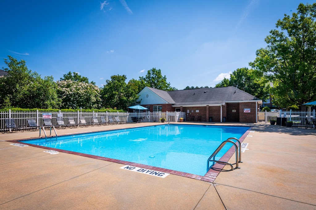 Autumn Pointe Apartments | 3401 Bremer Hall Ct, Raleigh, NC 27615, USA | Phone: (919) 737-7203