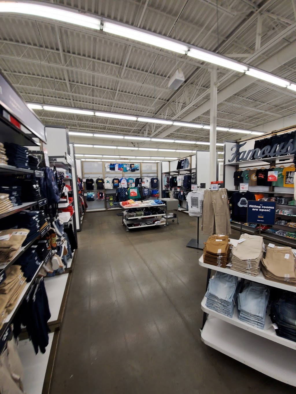 Old Navy | 6724 Charlotte Pike, Nashville, TN 37209, USA | Phone: (615) 800-3456