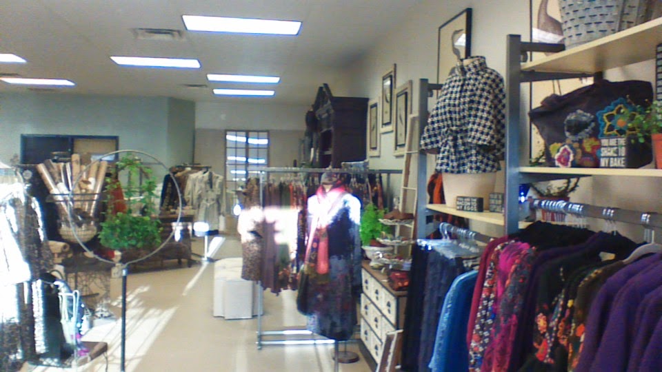 Jilli Boutique (Dunwoody and Milton, Alpharetta) | 2090 Dunwoody Club Dr #114, Atlanta, GA 30350, USA | Phone: (770) 396-0111