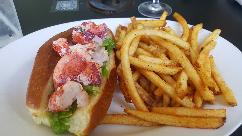 Fish City Grill | 7750 N MacArthur Blvd #160, Irving, TX 75063, USA | Phone: (214) 484-9437