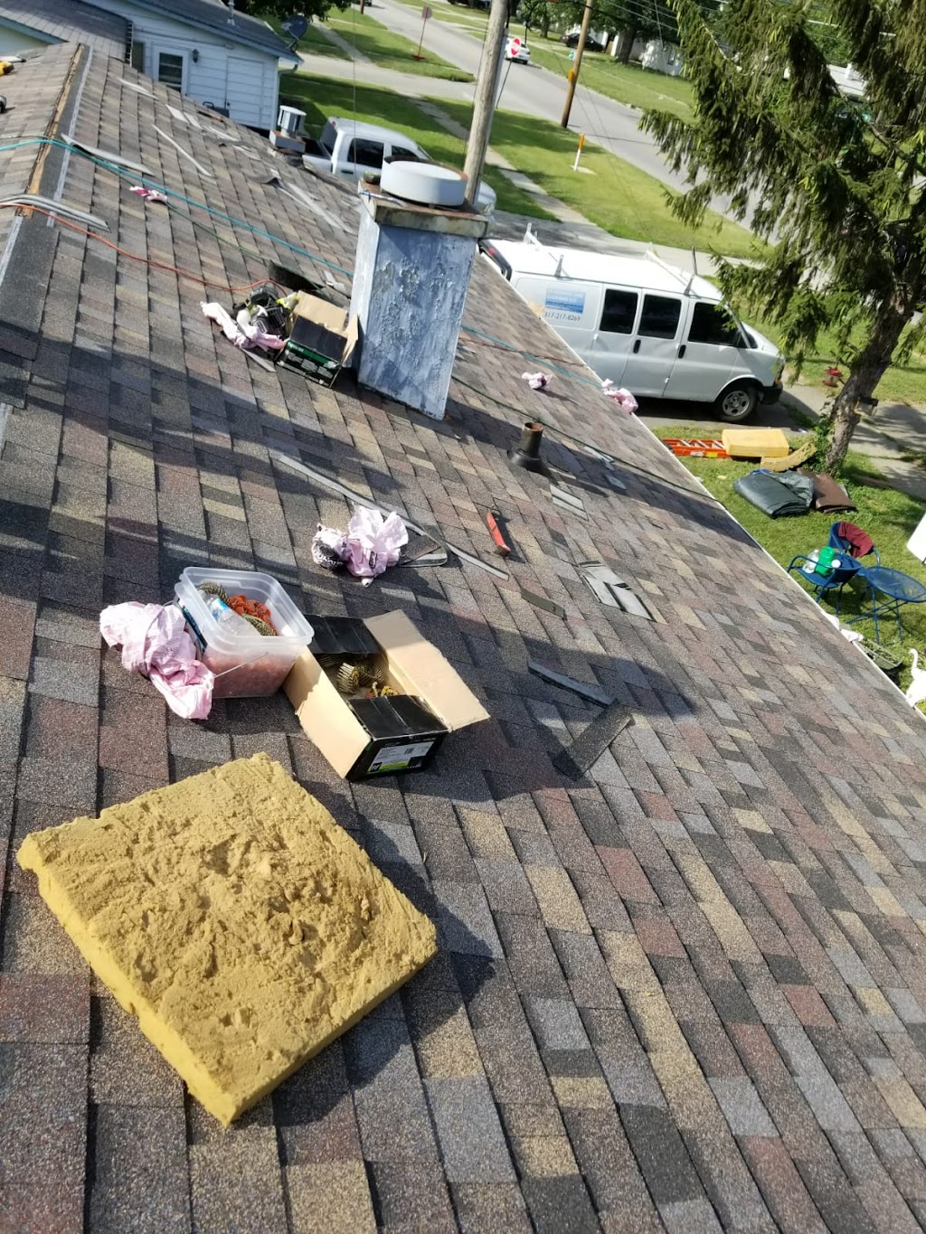 ER Roofing And Cleaning LLC | 3126 Summerfield Dr, Indianapolis, IN 46214 | Phone: (317) 217-8269