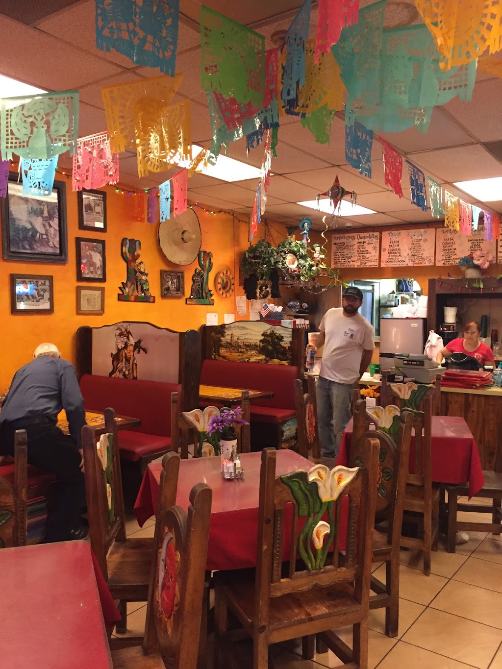 Rustys Pizza Parlor | 10824 Rosedale Hwy, Bakersfield, CA 93312, USA | Phone: (661) 835-5555 Rustys Pizza Parlor | 10824 Rosedale Hwy, Bakersfield, CA 93312, USA | Phone: (661) 835-5555