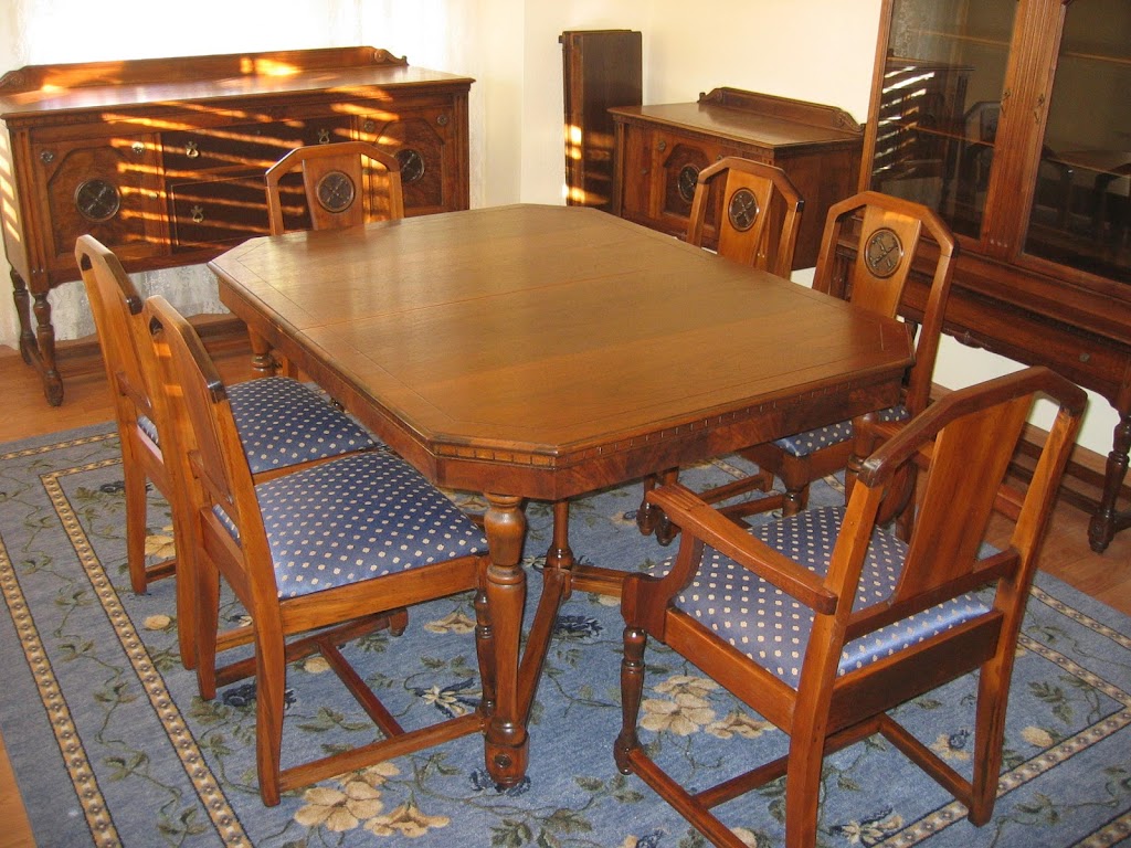 Nixons Oak Tree House -- Furniture and Piano Service | 301 Maze Blvd, Modesto, CA 95351, USA | Phone: (209) 524-6349