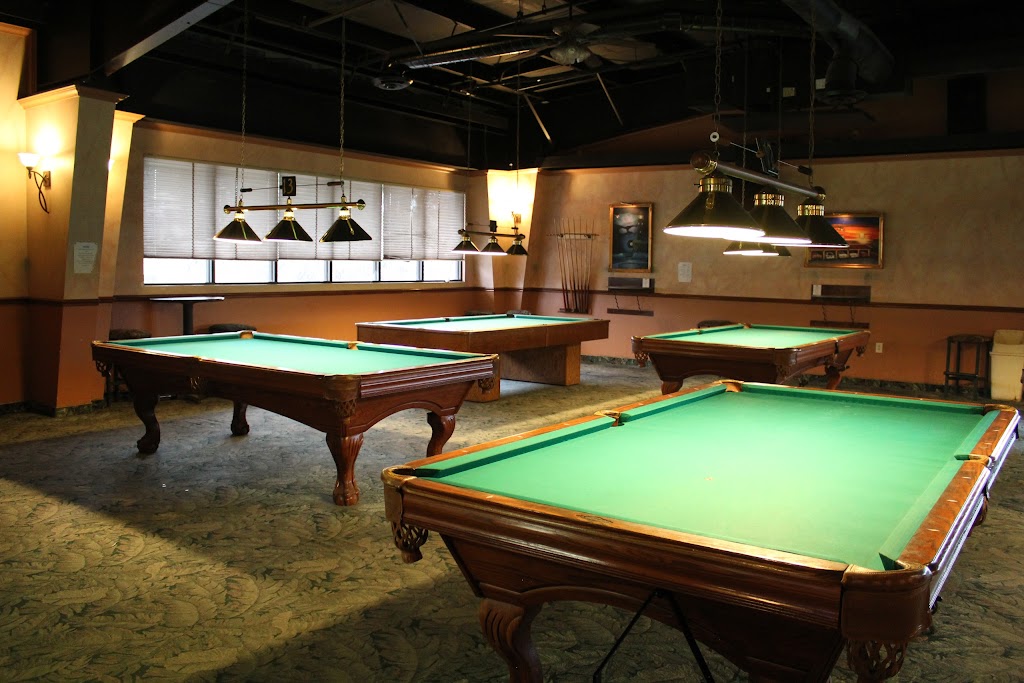 Sharkeys Family Billiards & Pizza | 700 W Hawkeye Ave, Turlock, CA 95380, USA | Phone: (209) 669-7665