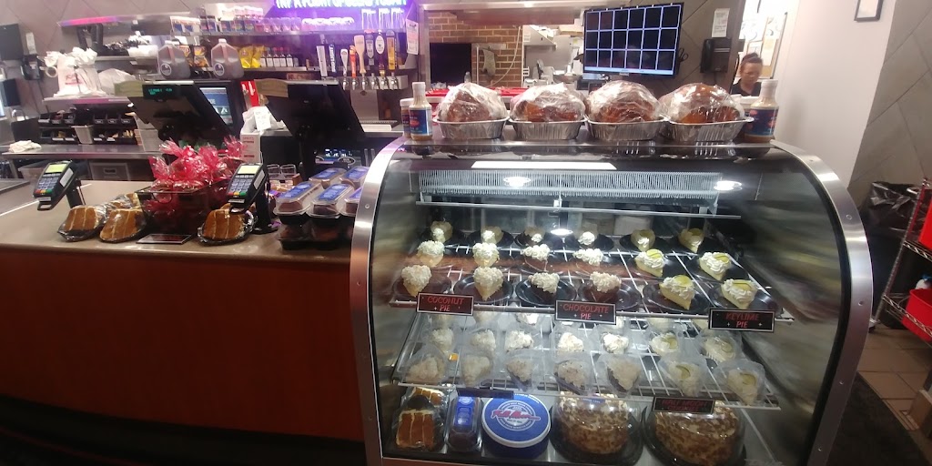 Trussville Shopping Center | 5950 Chalkville Mountain Rd, Birmingham, AL 35235, USA | Phone: (205) 661-9495